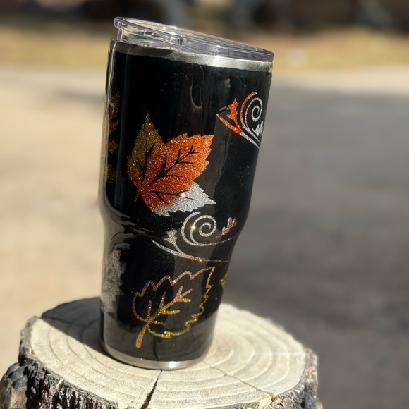 30oz Custom Made Tumbler - Picture 2 of 4